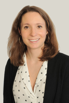 headshot of Rachel Laughon, Universal Banker